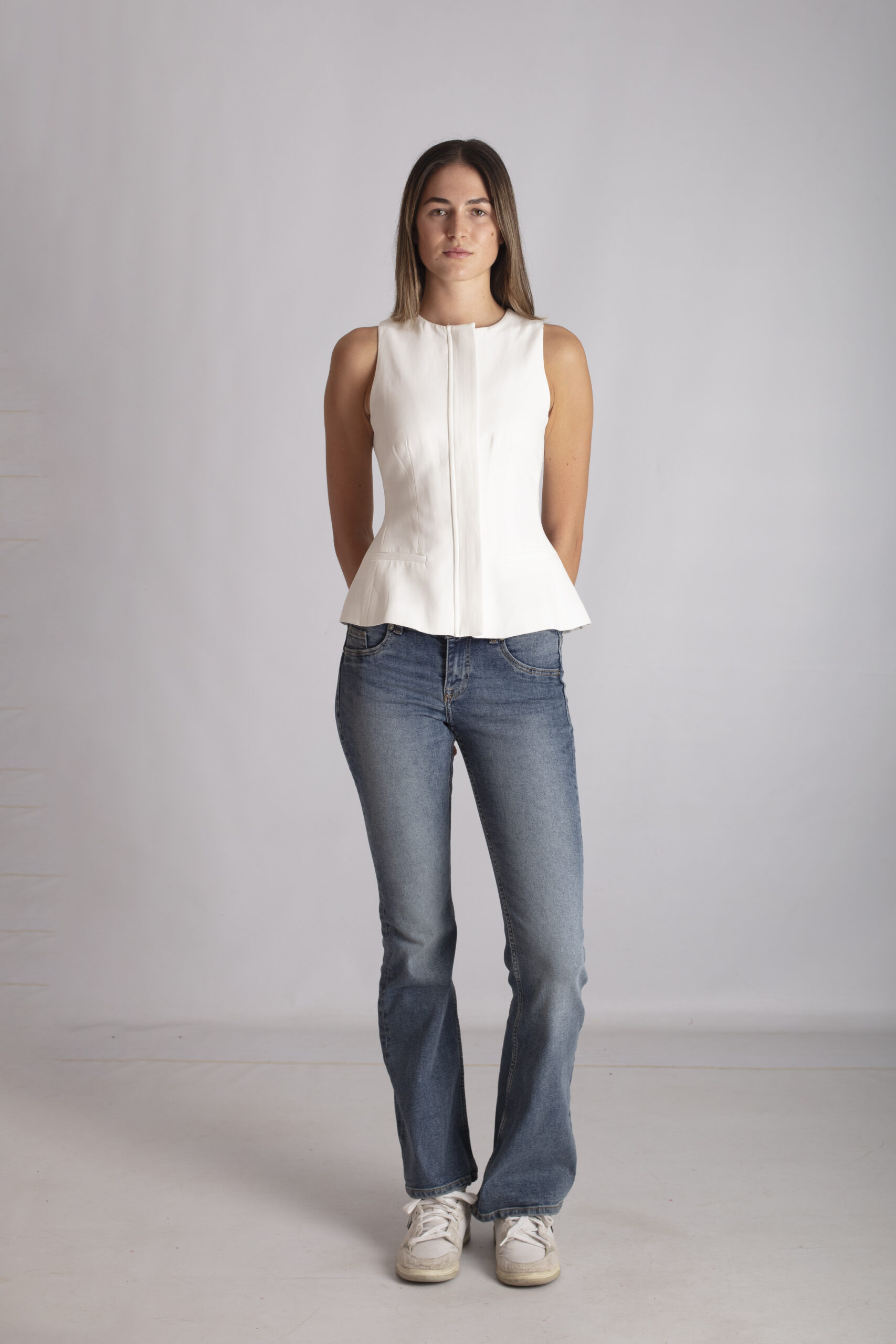 Polaroid full length to apply to agencies